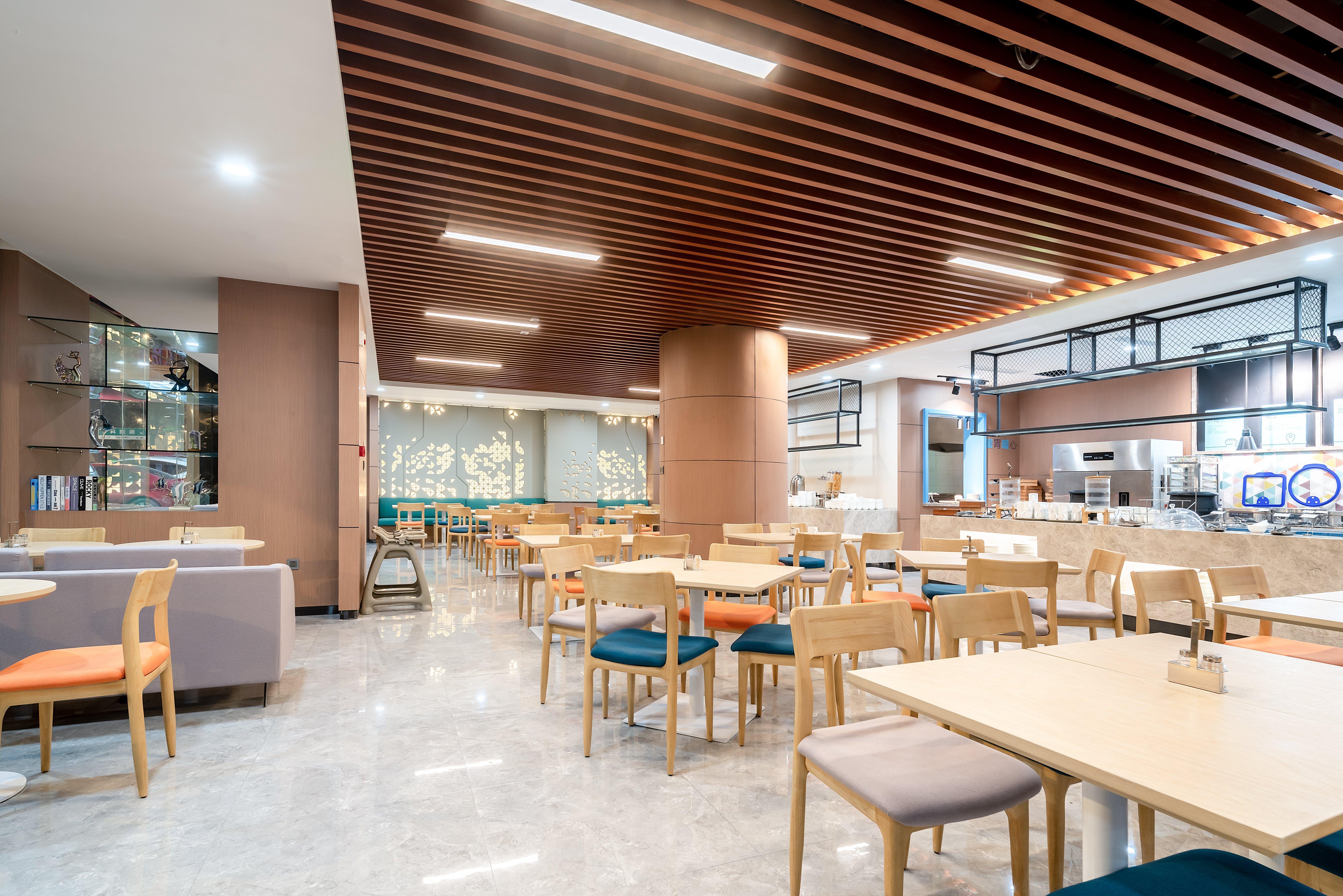 Holiday Inn Express Jinan Jingshi Road, An Ihg Hotel Extérieur photo
